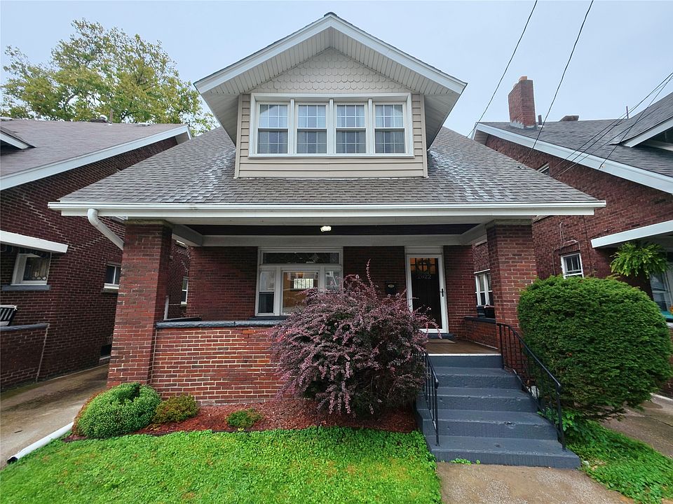 1st image of 2622 Plum St