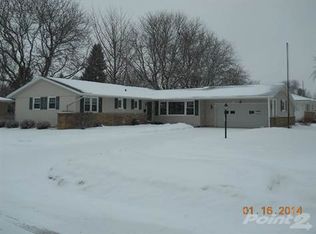 435 N Arch St, Janesville, WI 53548