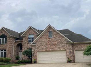 2277 Faith Ln, Aurora, IL 60502