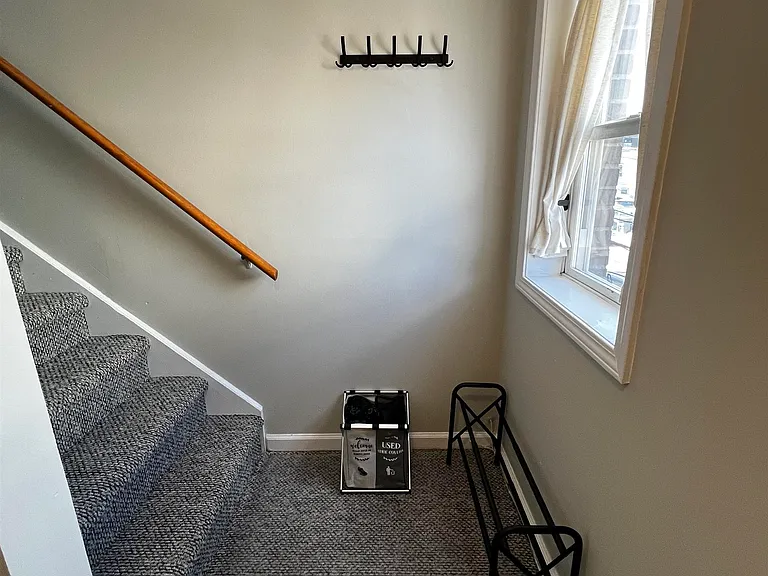 1501 47th St #2 — Photo 3