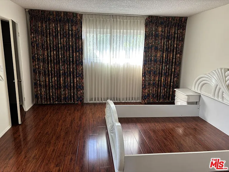 12520 Sanford St — Photo 13