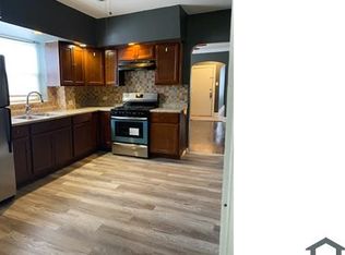 7841 S Hoyne Ave APT 3, Chicago, IL