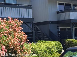 201 Masters Ct APT 2, Walnut Creek, CA 94598