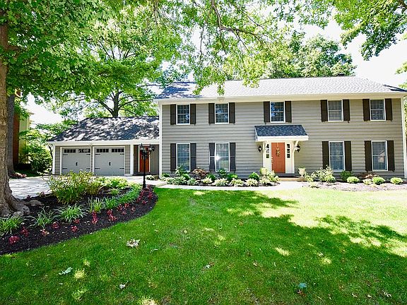 2nd image of 1585 Yarmouth Point Dr