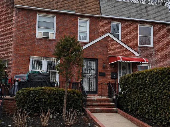 5846 206th Street, Oakland Gardens, NY 11364