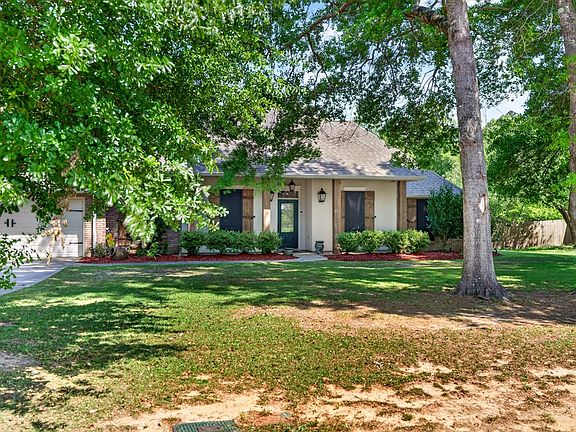 2nd image of 54 Ridge Crest Dr