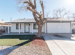 214 E Avenue P4, Palmdale, CA 93550