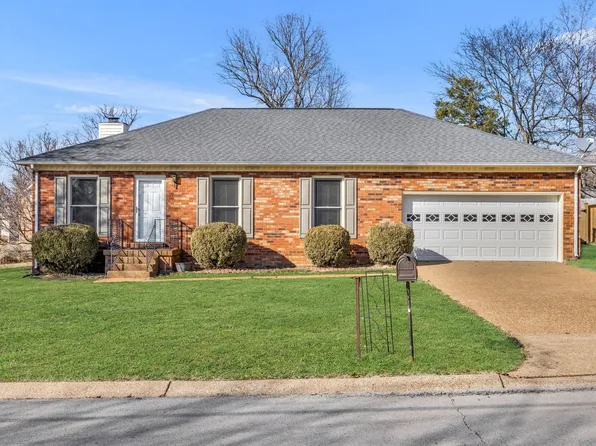 4933 Kilimanjaro Dr, Old Hickory, TN 37138