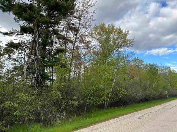 McGraw St, Peshtigo, WI 54157