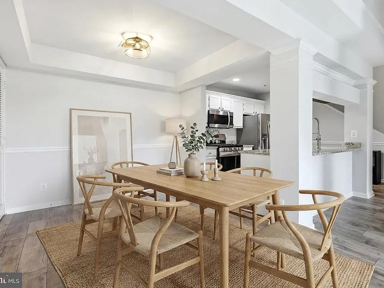46630 Drysdale Ter #300 — Photo 4