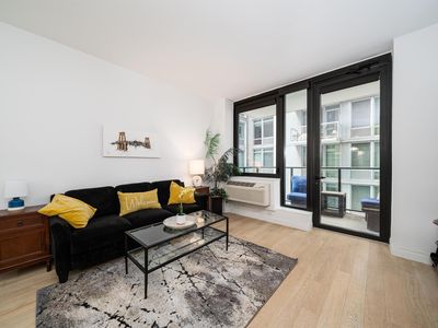 160 1st St #514, Jersey City, NJ, 07302