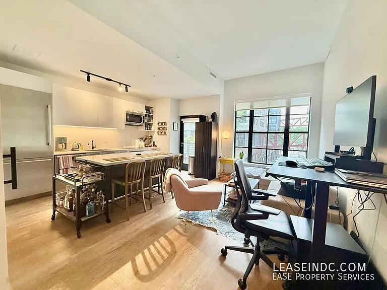 1625 Eckington Pl NE #321 — Photo 5