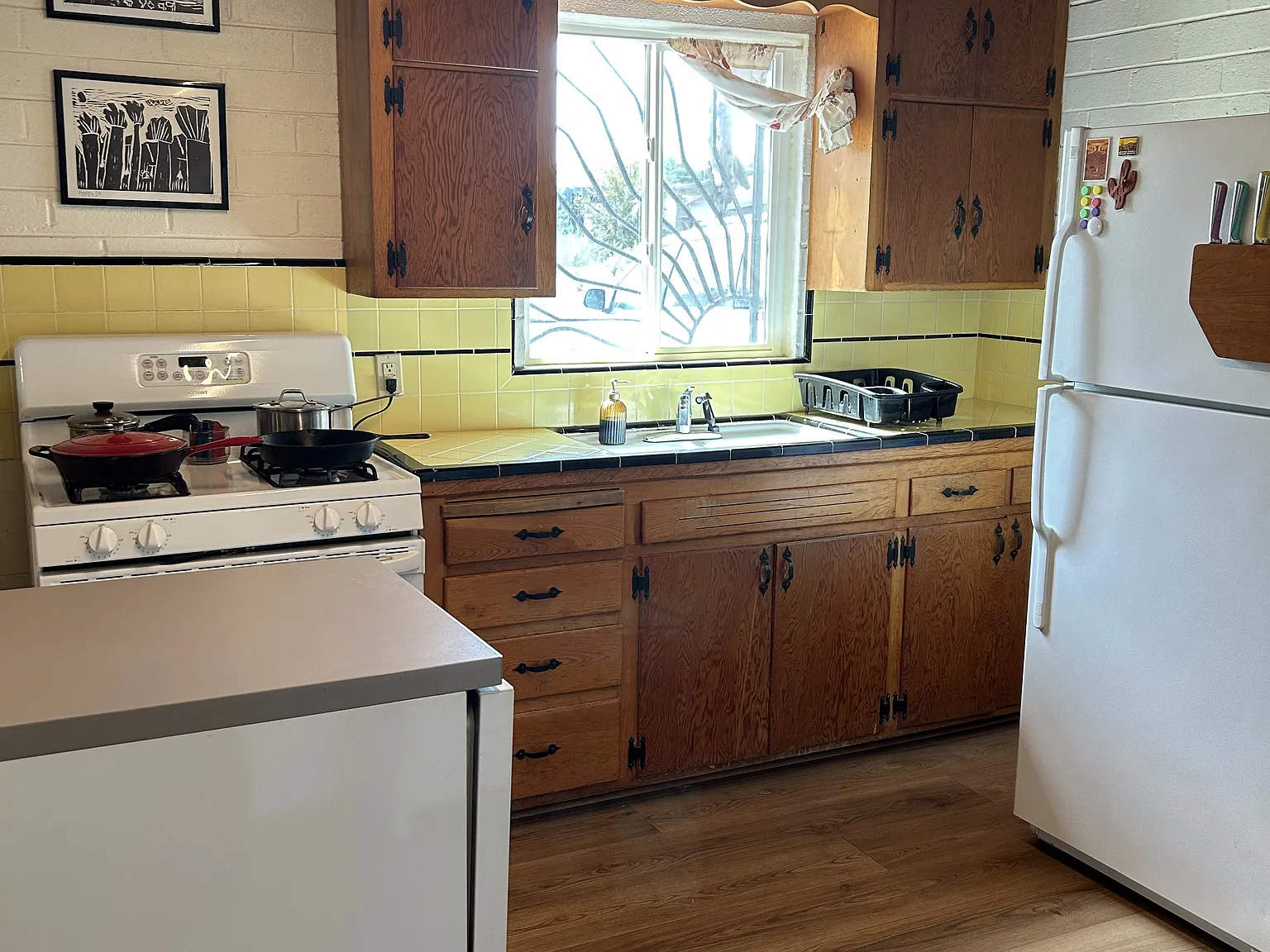 2 bed, 754 sqft, $1,350 — Photo 2