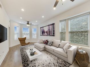 1939 W Potomac Ave #2, Chicago, IL 60622