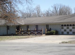 706 H St NE, Miami, OK 74354