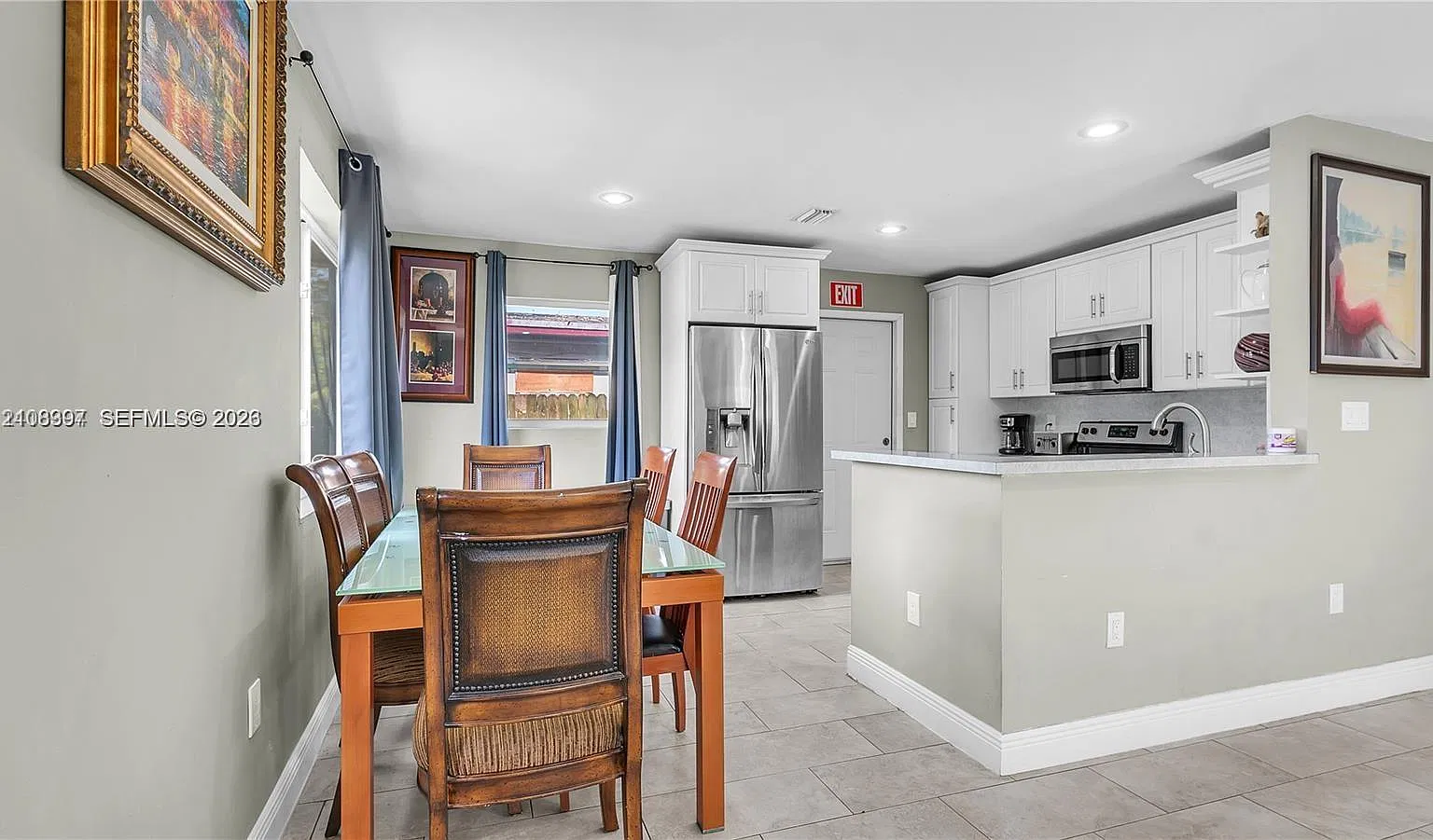 2 bed, 1000 sqft, $2,650 — Photo 3