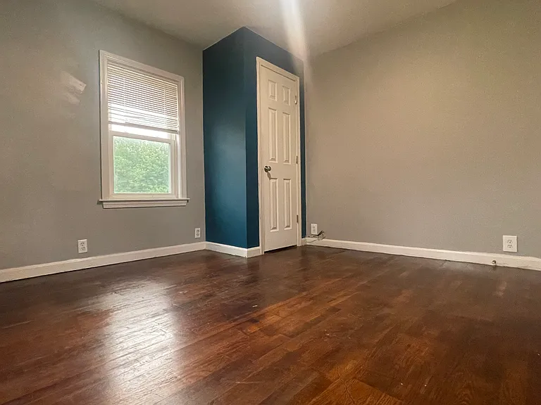 588 W Hartford Ave #2 — Photo 8