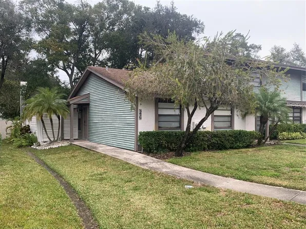 3429 Oak Trail Ct, Tampa, FL 33614