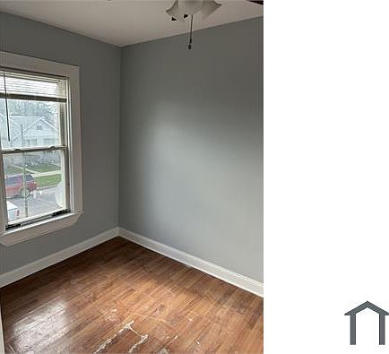 3rd image of 11633 S Parnell Ave #2