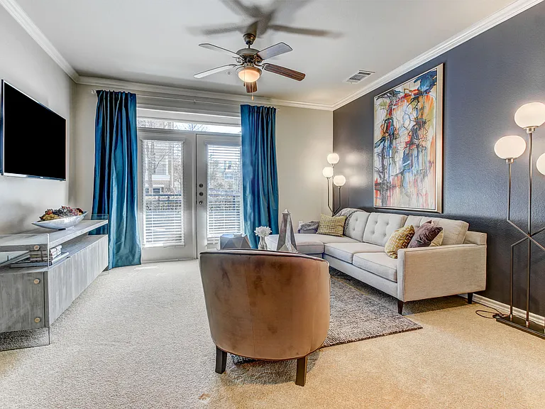 Luxury living room in Las Colinas.