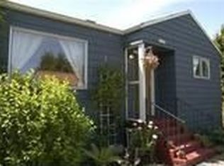 525 N 102nd St, Seattle, WA 98133