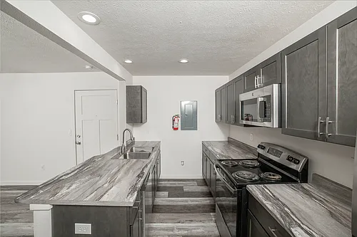 El Chaparral Apartments Photo 1