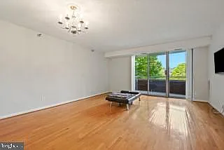 5800 Nicholson Ln #1 — Photo 5