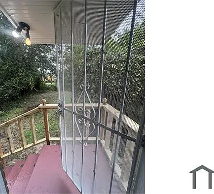 1063 Ramona St — Photo 13