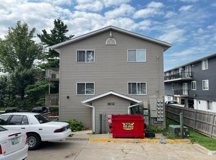 1632 5th Street, Coralville, IA 52241