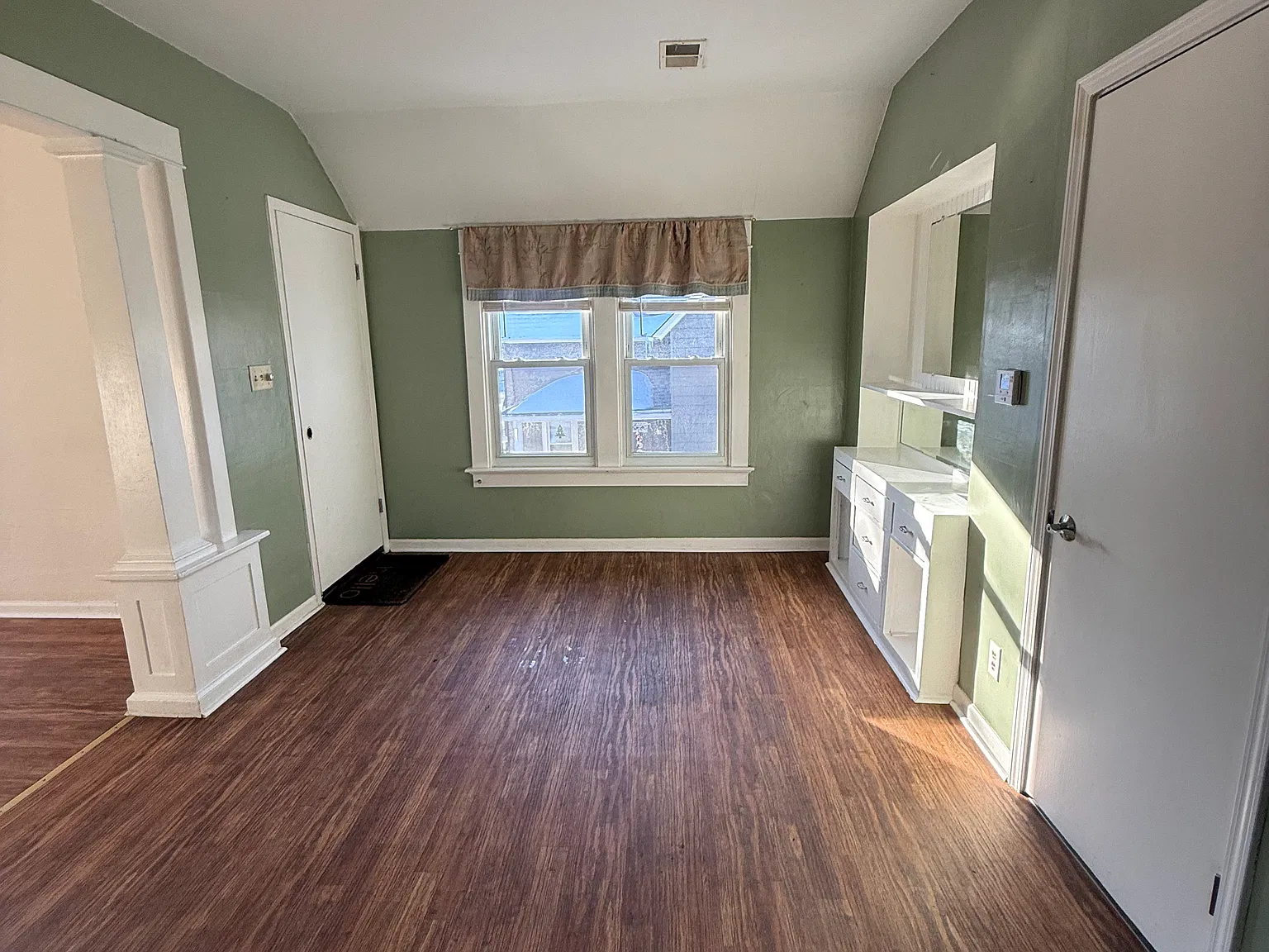 2 bed, $1,695 — Photo 1