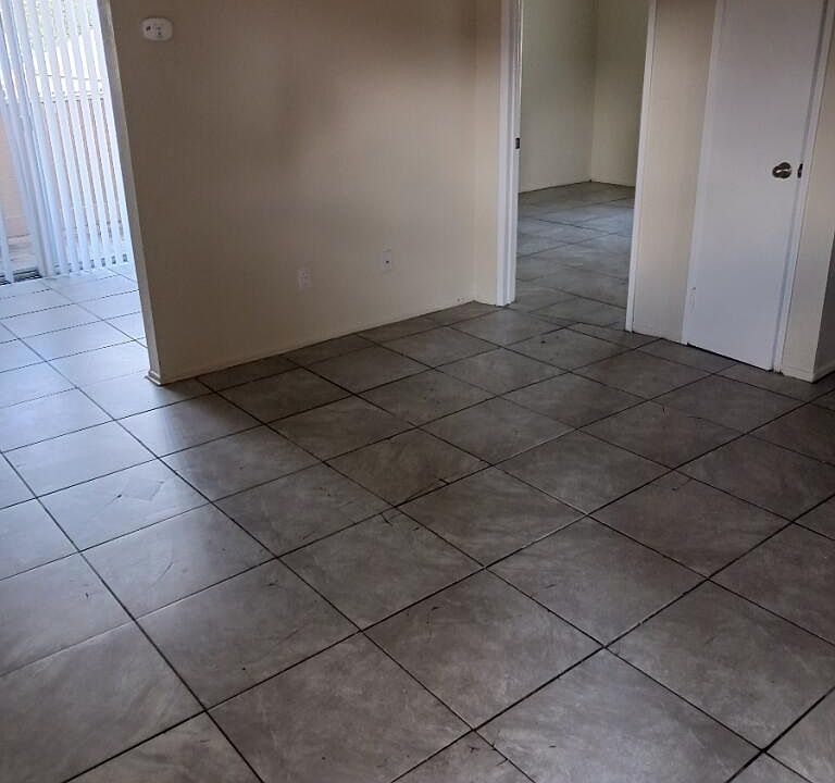 1st image of 1031 W Latham Ave APT H