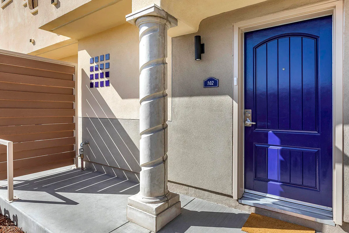 Building Photo - Presidio Townhomes