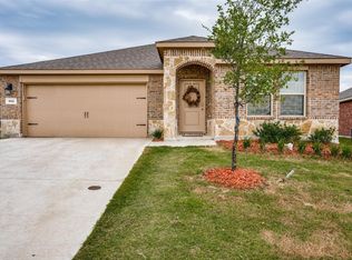 902 Sapphire Dr, Princeton, TX 75407