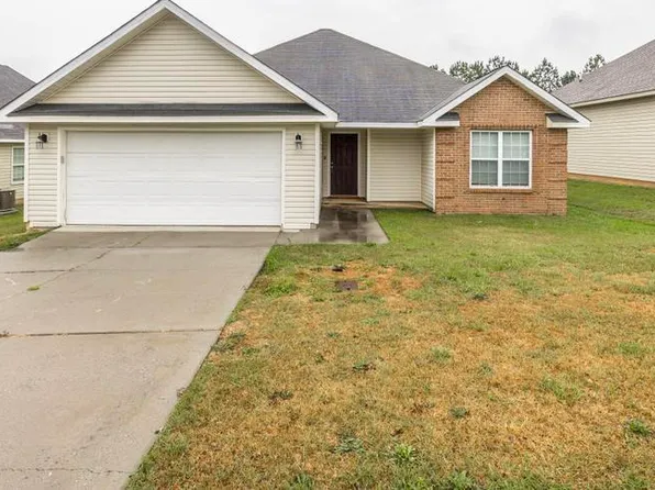 202 Wray St, Warner Robins, GA 31093