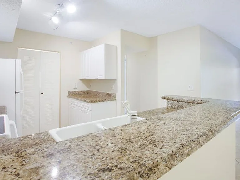 284 Village Blvd #9112 — Photo 1