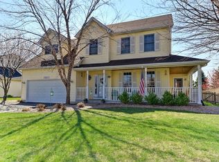 25057 Round Barn Rd, Plainfield, IL 60585