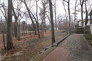 4th image of 7617 Ravenswood Dr