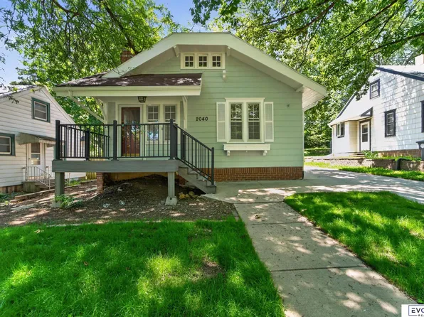 2040 N 50th St, Omaha, NE 68104