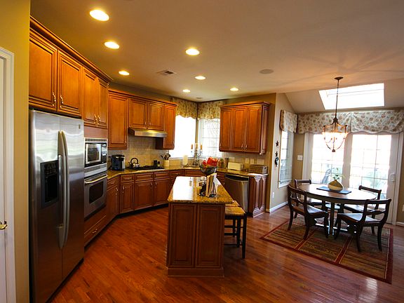 5th image of 43354 La Belle Pl