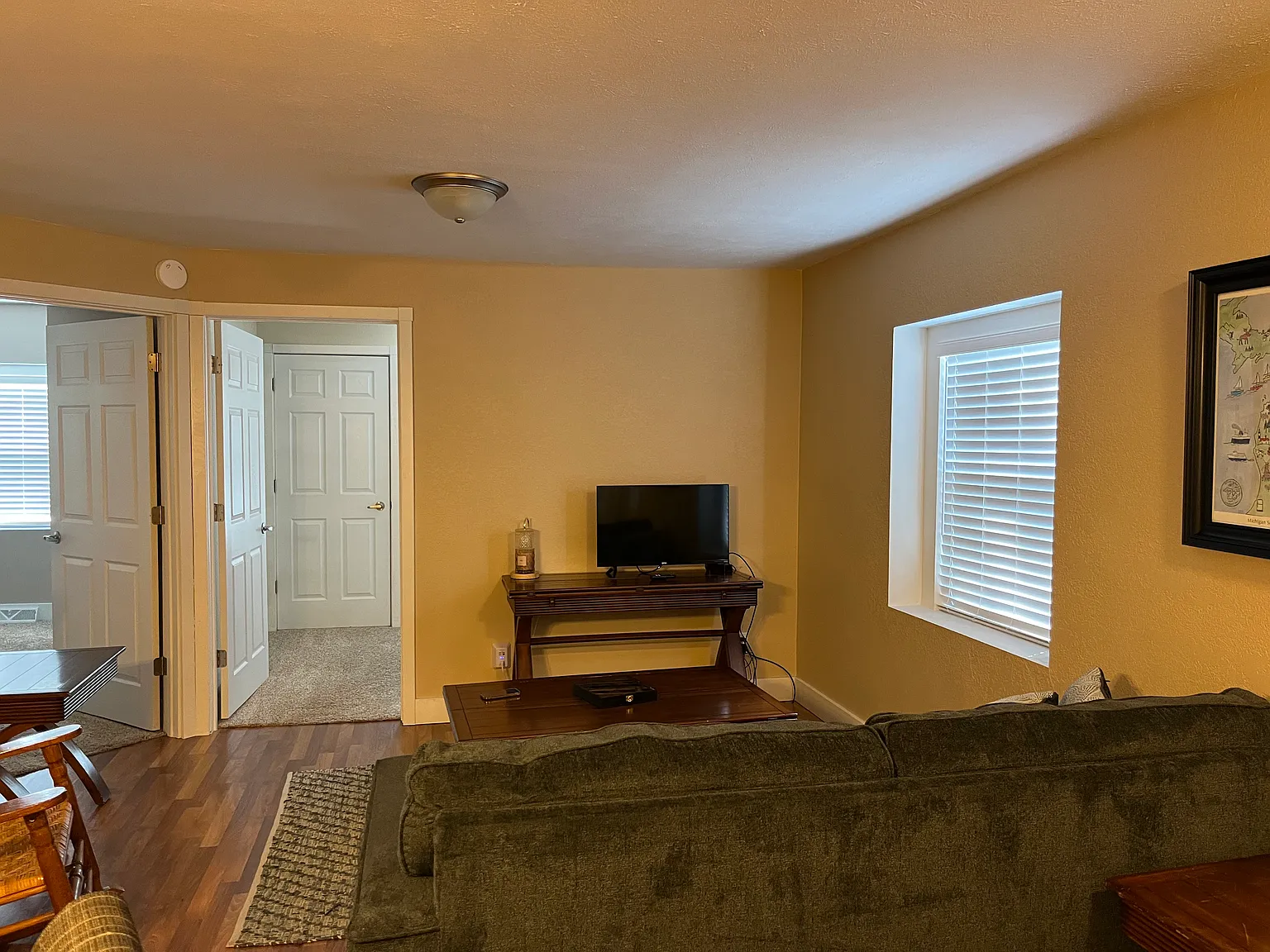 2 bed, 925 sqft, $2,500 — Photo 3