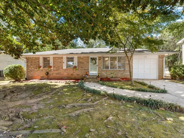 1519 Red Briar Way, Jonesboro, GA 30236