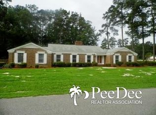 814 Laurel Ln, Dillon, SC 29536