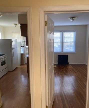 4th image of 25501 E Williston Ave