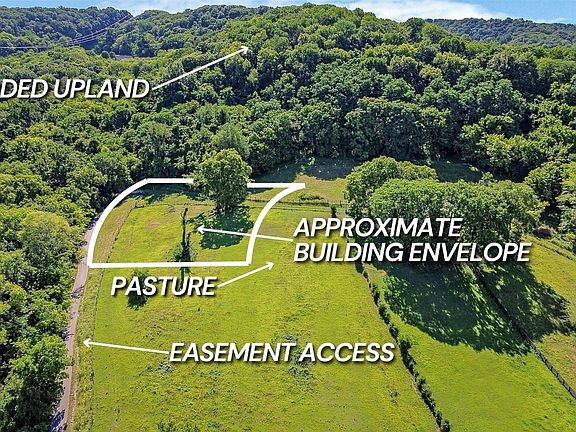 3rd image of 3029 Hartland Pvt Ln