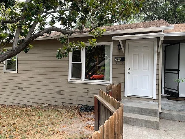 291 Pitt Ave — Photo 16
