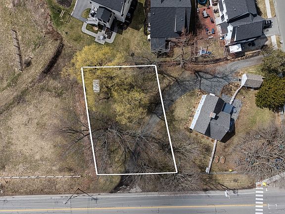 2nd image of 185 Low St