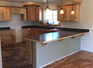 2120 Cleveland Hill Rd, Roseburg, OR 97471