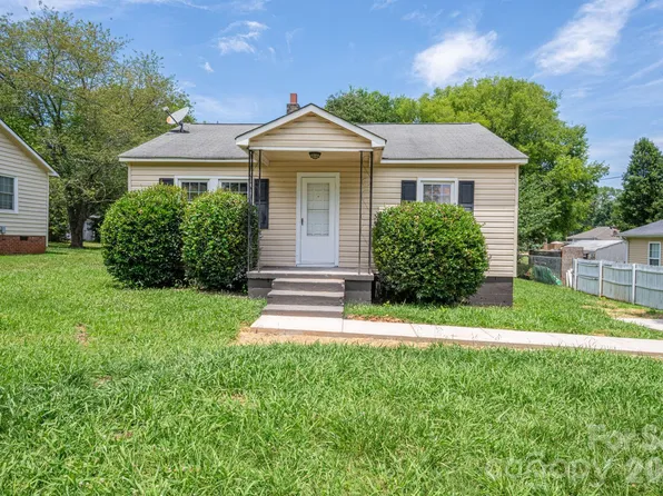 913 Edgemont Ave, Belmont, NC 28012