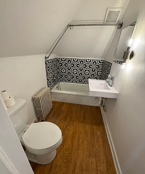 401 N 4th St #9 — Photo 8