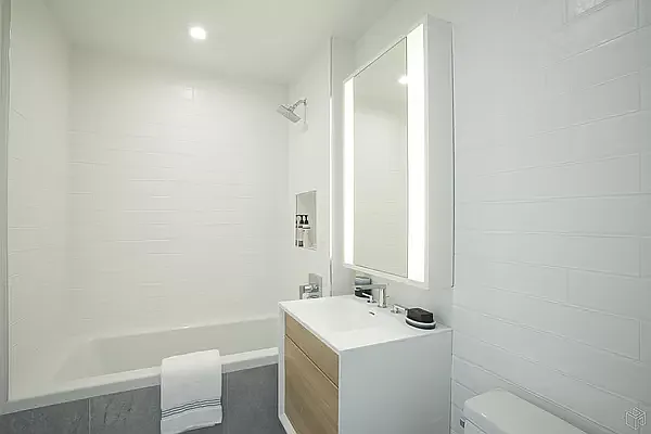 Rented by Remax Edge | media 18